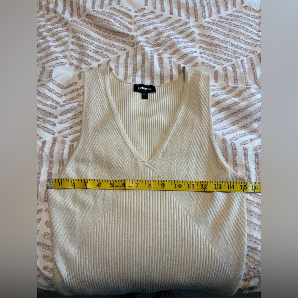 Sleeveless Ribbed Midi Sweater Dress by Express - size Medium - Picture 5 of 6